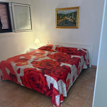 مكان تخييم Dea Cupra Village *